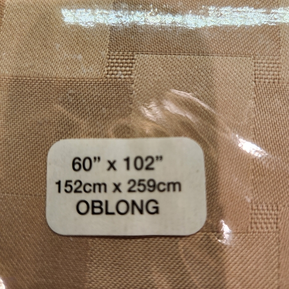 Reflections Table Cloth - Picture 3 of 3